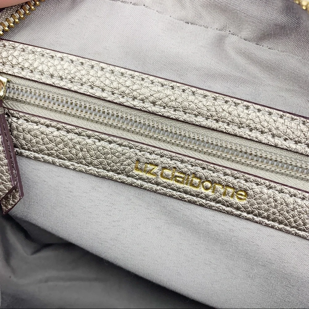 Liz Claiborne Laura Camera‎ Crossbody Metallic